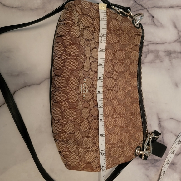 Coach purse - Picture 4 of 4